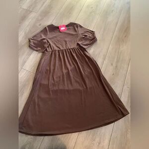 Isabel maternity dress very beautiful and soft